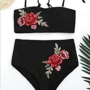Black bikini